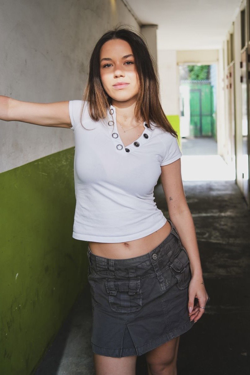 OLIVE ANGUZ